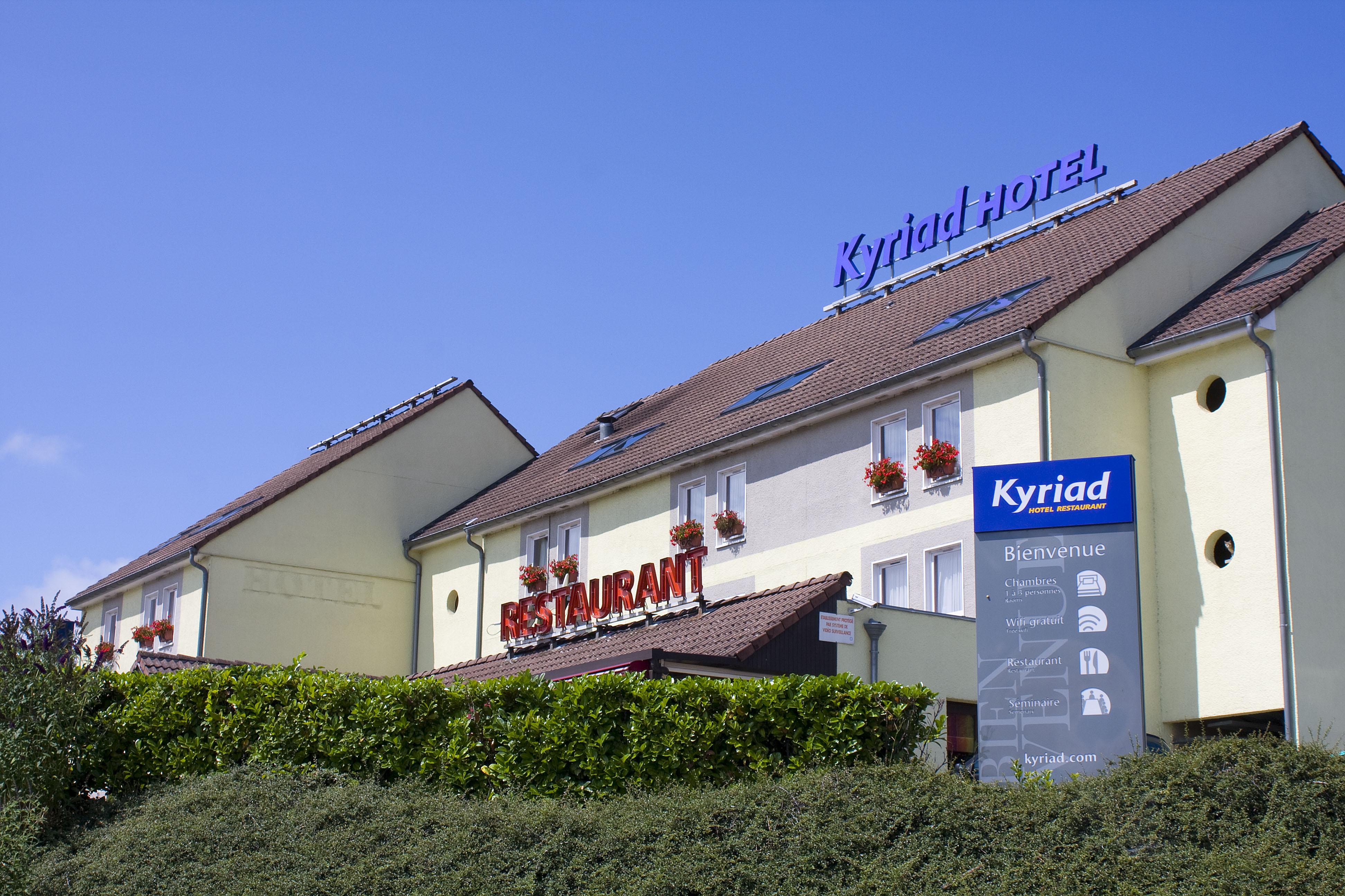 Brit Hotel Besancon L'Horloge ภายนอก รูปภาพ