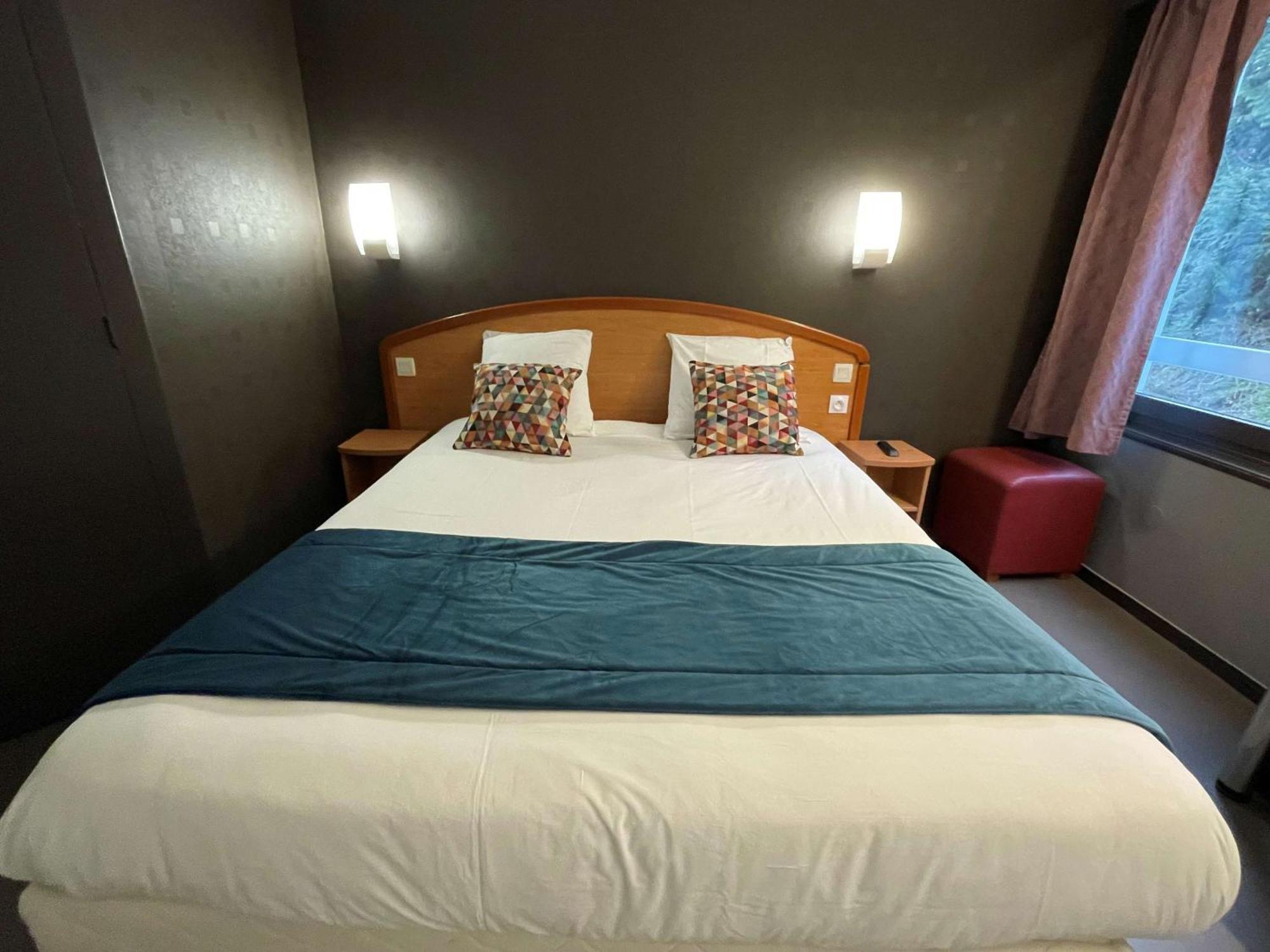 Brit Hotel Besancon L'Horloge ภายนอก รูปภาพ