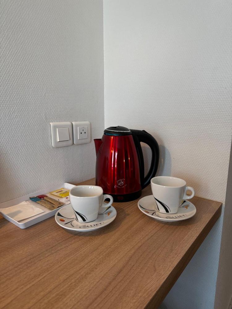 Brit Hotel Besancon L'Horloge ภายนอก รูปภาพ