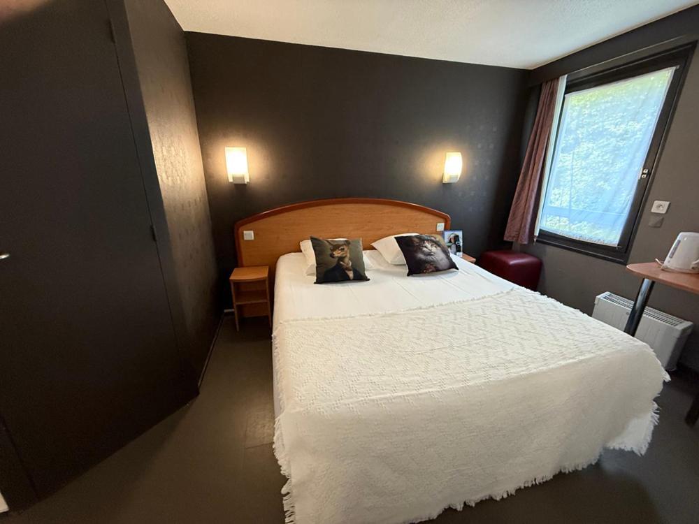Brit Hotel Besancon L'Horloge ภายนอก รูปภาพ